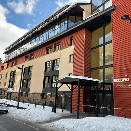 Imeda Monte Gorbea Apartmán *